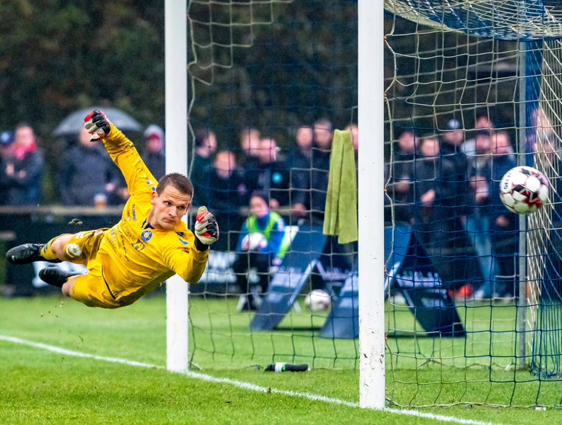 MWD - A Spectacular Goal In Soccer